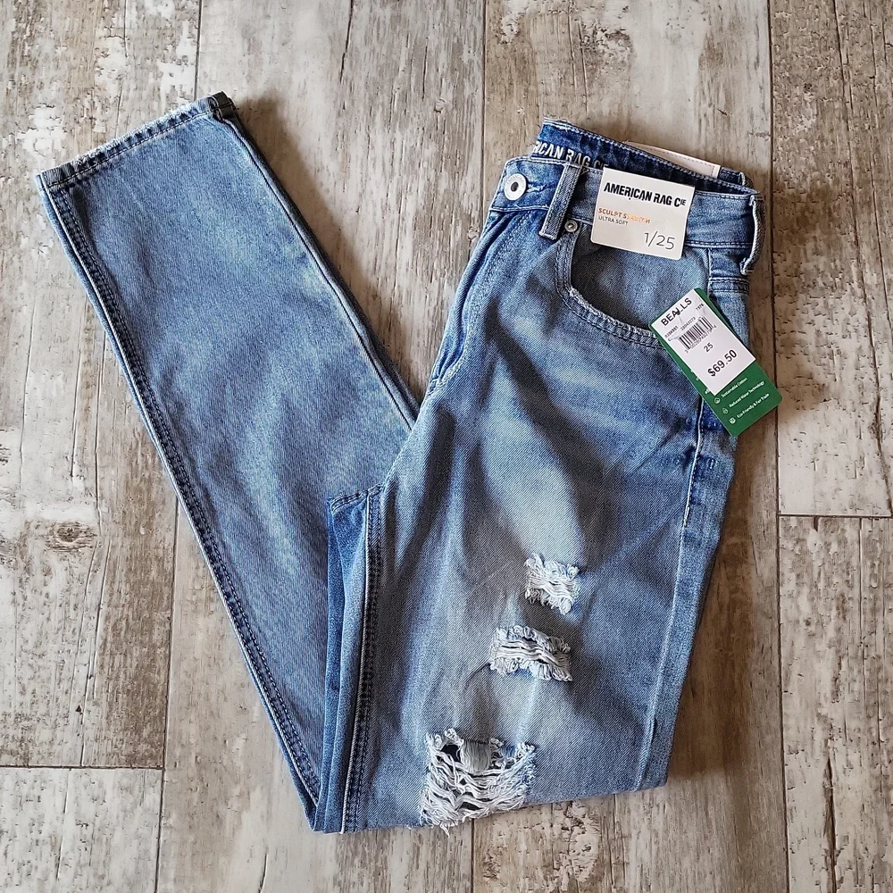 American Rag Sculpt Stretch Jeans